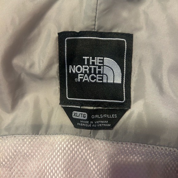 Girls XL Pink North Face Jacket - Picture 2 of 4